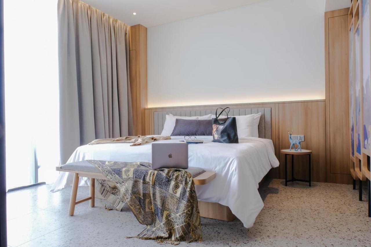 Artotel Batam Nagoya Buitenkant foto